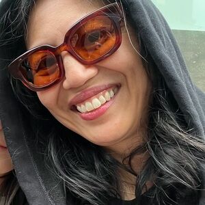 Meet your Posher, Noelle